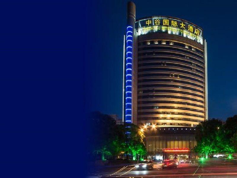 Taicang Zhonggu International Hotel Экстерьер фото